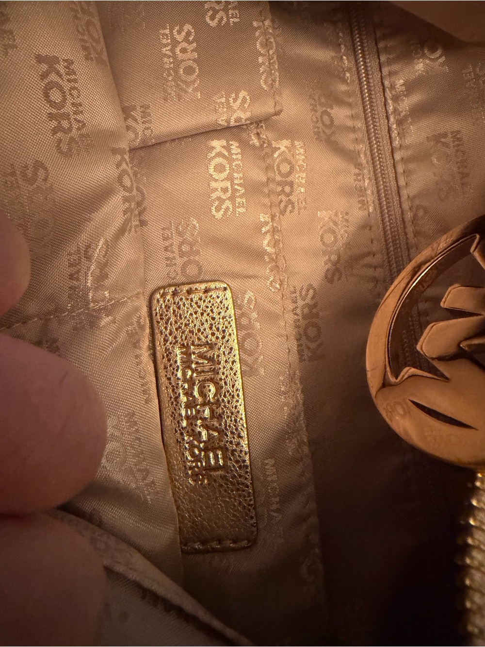 Michael Michael Kors Metallic Gold Leather Hobo Shoulder Bag Large Zip Top MK - Picture 7 of 12